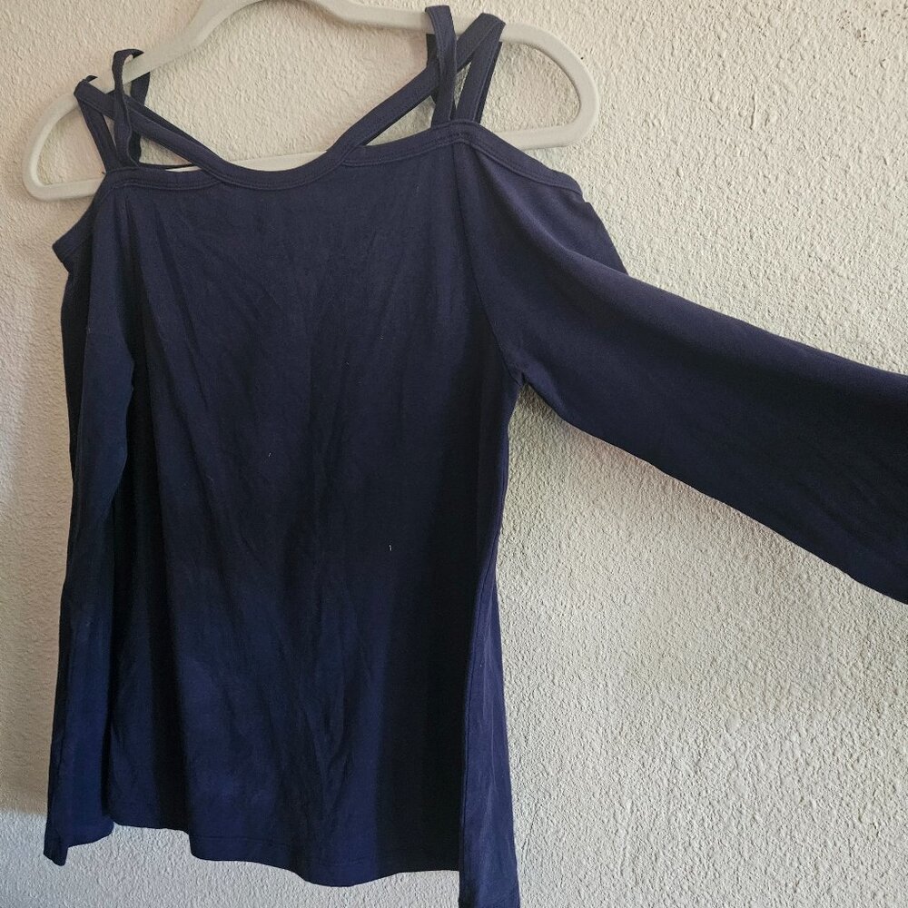 Aurorawear Large cold shoulder shirt California Made